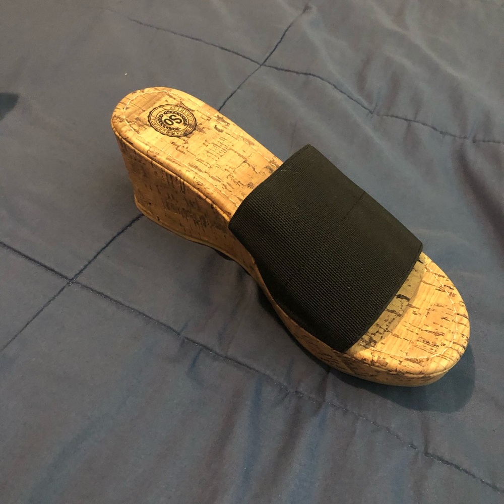 Women’s Sandals